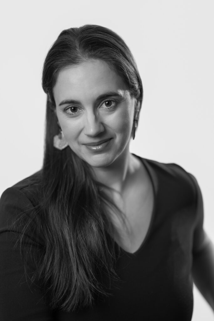 Horváth Dóra portré