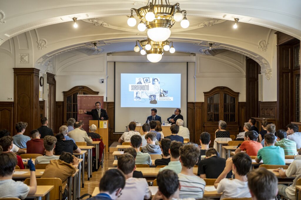 Sorsfordítók bemutató